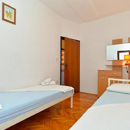 Fuer 5 Personen Ca 50 Qm In Valbandon, Istrien Istrische Riviera